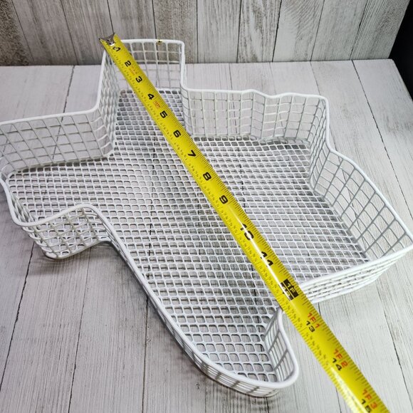 Metal Wire Basket White Texas State Shaped Storage Bread Fruit Wall Display - Picture 6 of 8